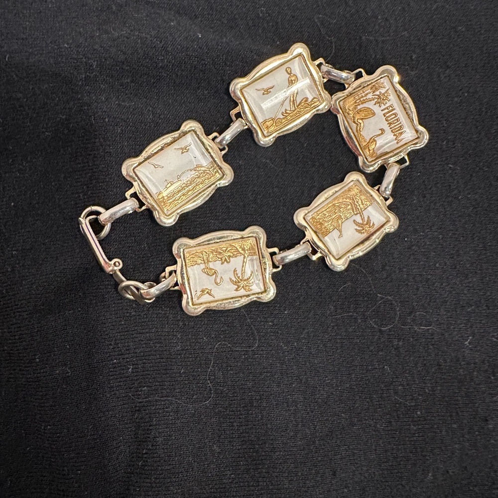 Florida Souvenir Charm Bracelet Gold Tone Link Chain Beach Scene Flamingo‎ Palm